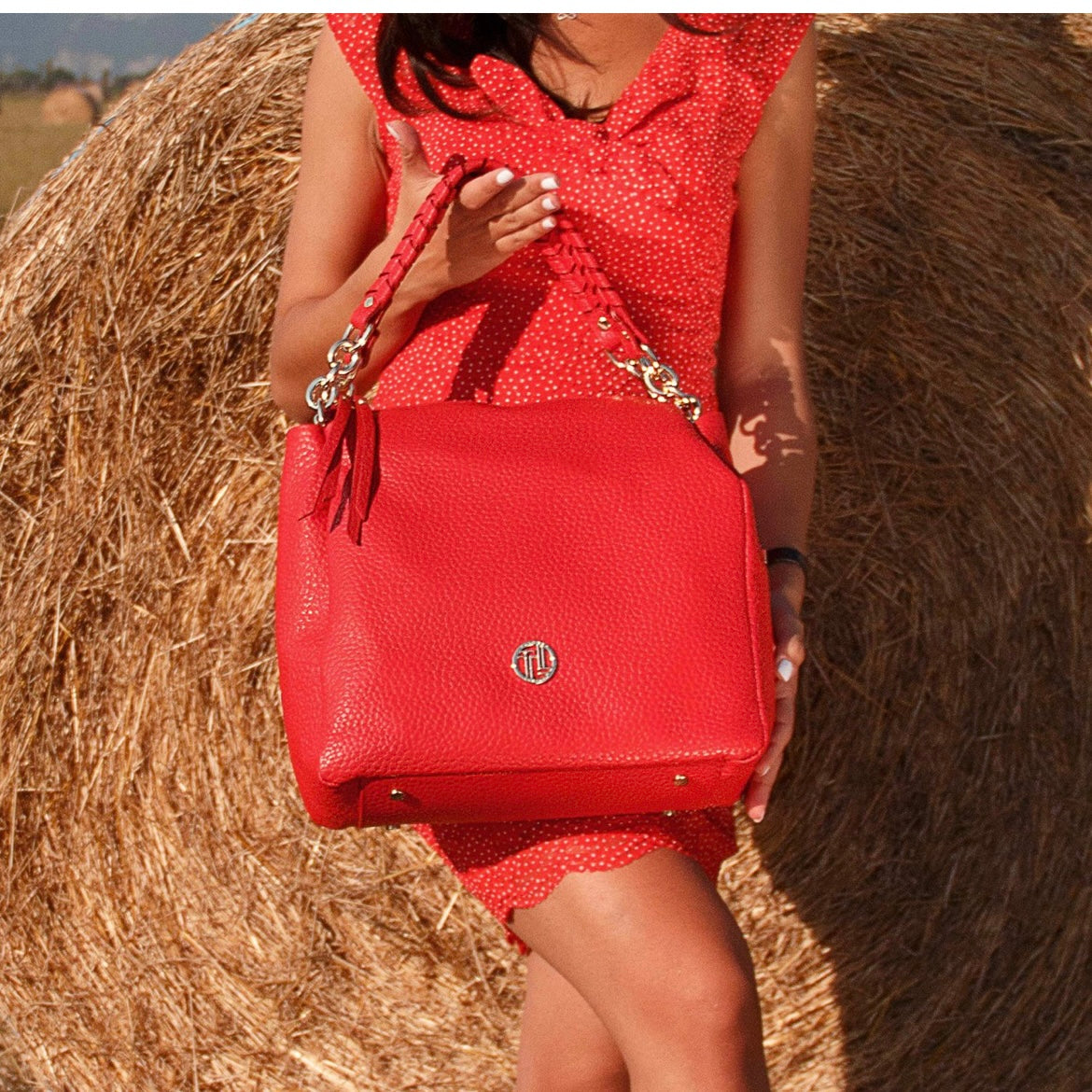 The Tropical Duchess Tuscany Leather AMY TL142385 Soft Leather Shopping bag in Cognac