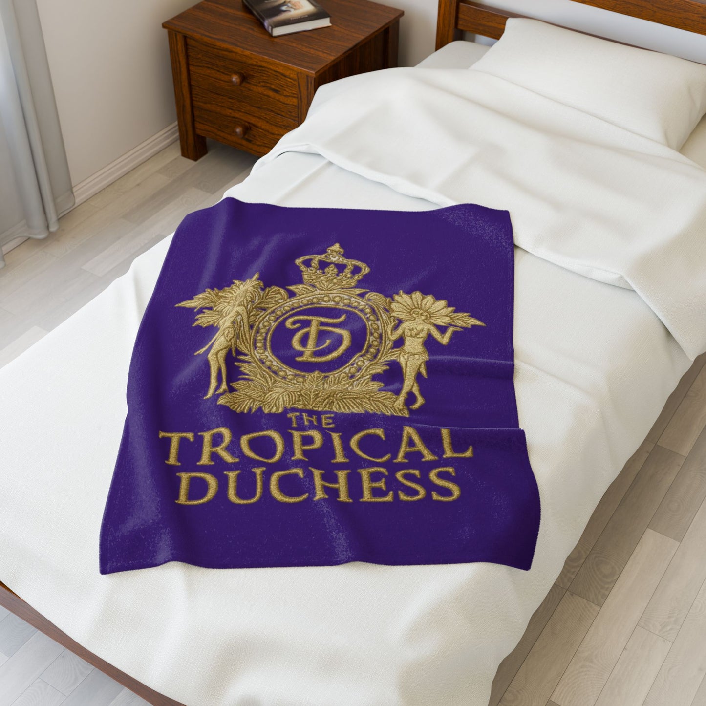 Tropical Duchess Velveteen Plush Blanket - Luxurious Comfort for Cozy Nights
