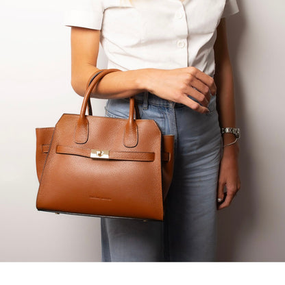 The Tropical Duchess Tuscany Leather Tote ORIGAMI TL142507 in Beige