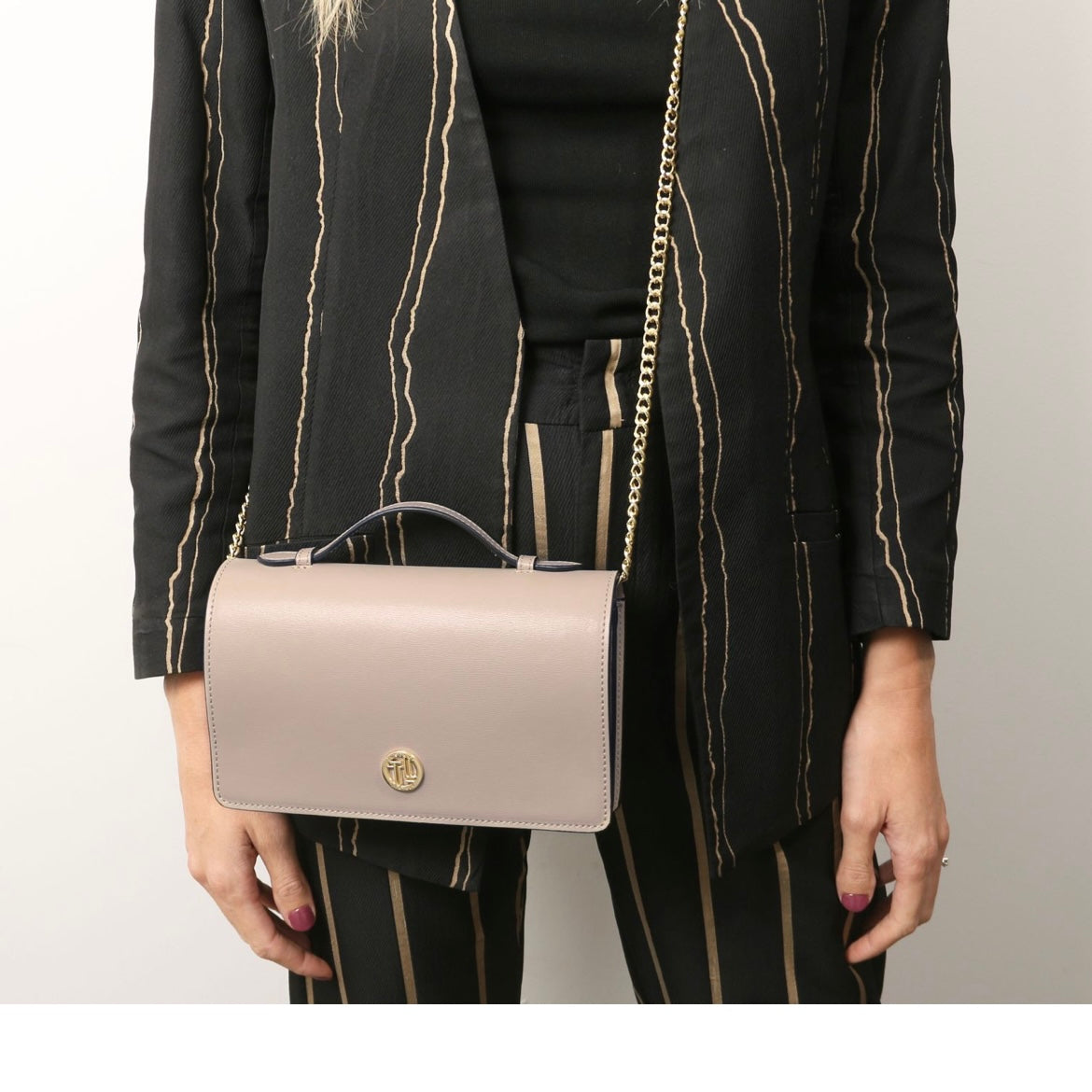 The Tropical Duchess Tuscany Leather OPERA TL142505 Leather Clutch With Chain Strap In Denim