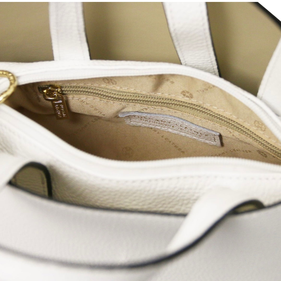 The Tropical Duchess Tuscany Leather AGATHA TL142456 Leather Handbag in White