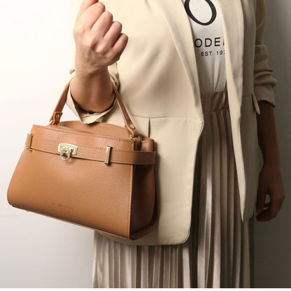 The Tropical Duchess Tuscany Leather Tote MAISY TL142455 in Beige