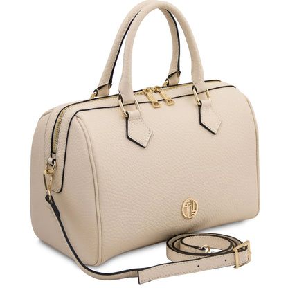 The Tropical Duchess Tuscany Leather  BARRIQUE TL142586 Leather Duffle bag in Beige