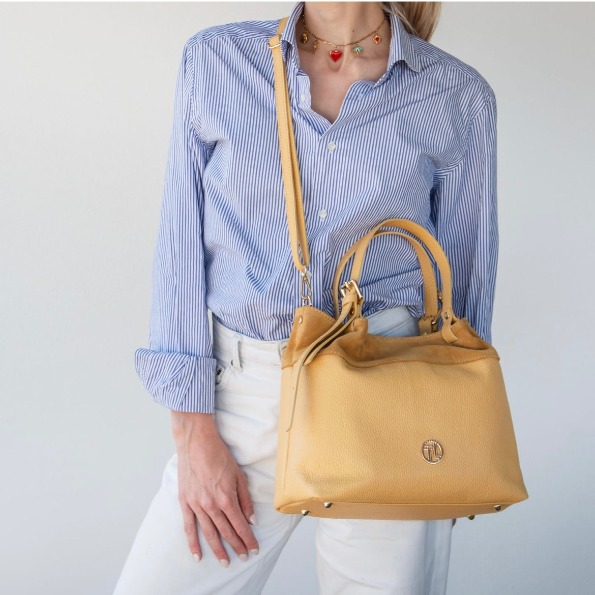 The Tropical Duchess Tuscany Leather  DIADE TL142587 Soft Leather Shopping bag in Yellow