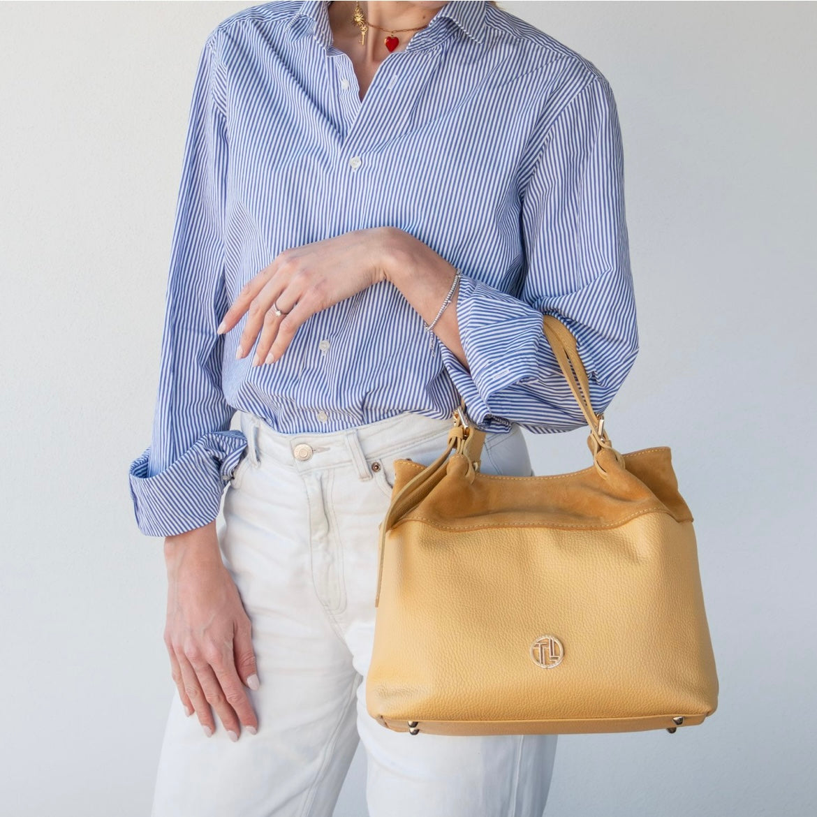 The Tropical Duchess Tuscany Leather  DIADE TL142587 Soft Leather Shopping bag in Light Blue
