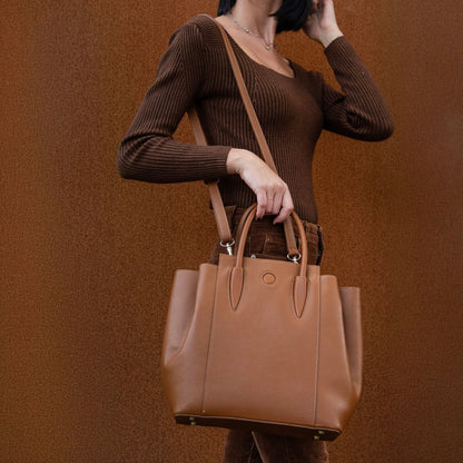 The Tropical Duchess Tuscany Leather  TULIPAN TL141727 Leather Handbag in Cognac