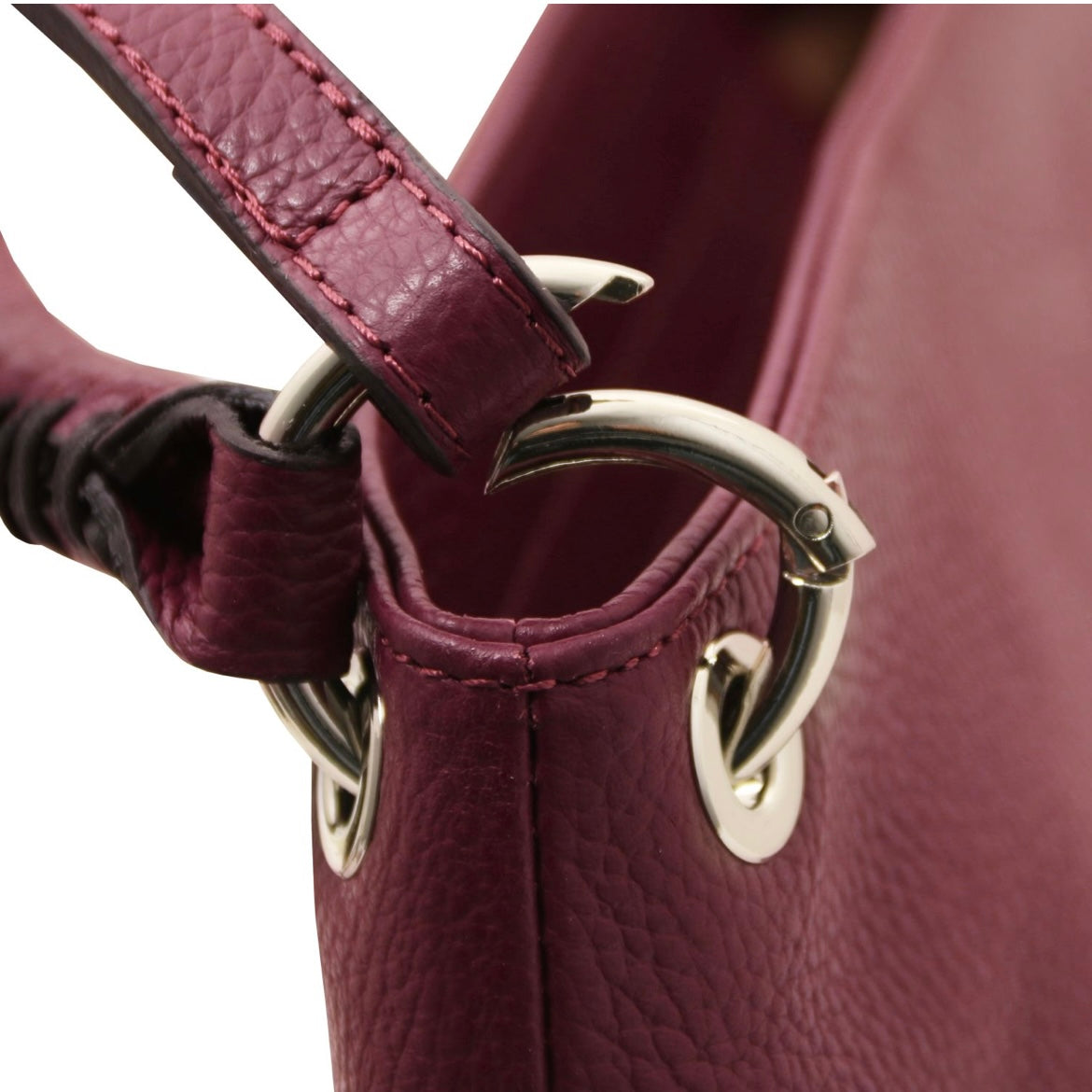 The Tropical Duchess Tuscany Leather TL142087 Soft Leather Shoulder bag in Bordeaux )
