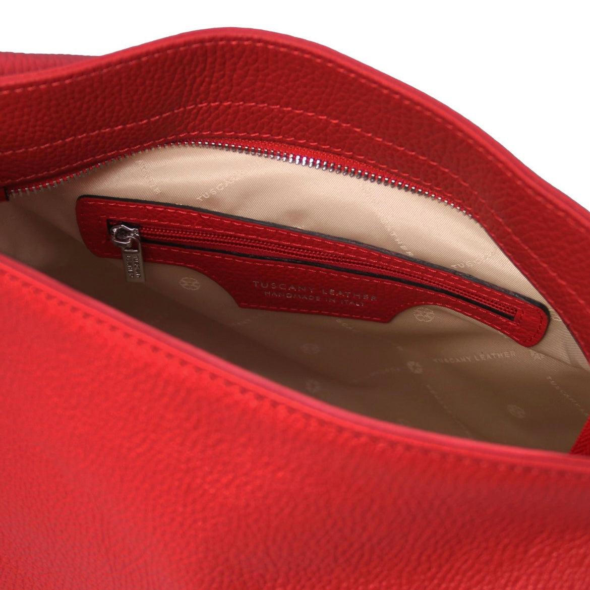The Tropical Duchess Tuscany Leather TL142087 Soft Leather Shoulder bag in Lipstick Red